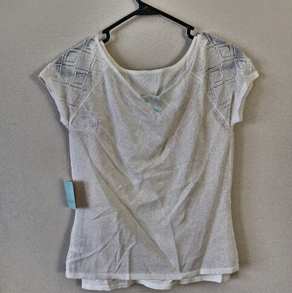 NWT white top - Picture 2 of 5